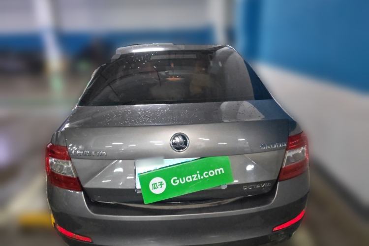 Used Skoda Octavia 2015 1.6L Automatic Yijie Edition Rear