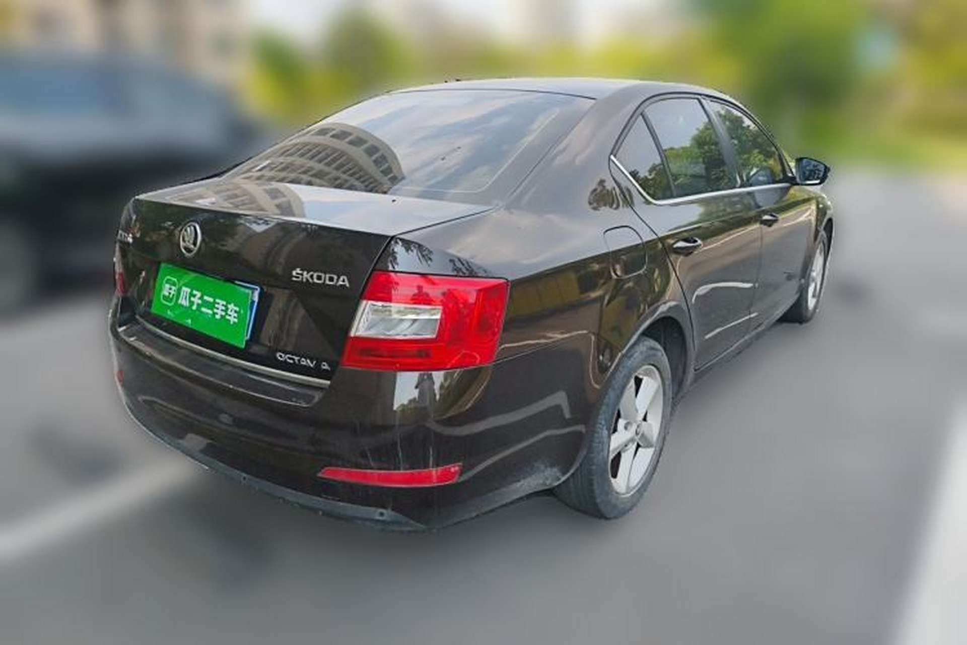 Used Skoda Octavia 2015 1.6L Automatic Yijun Edition Rear Right 45 Deg