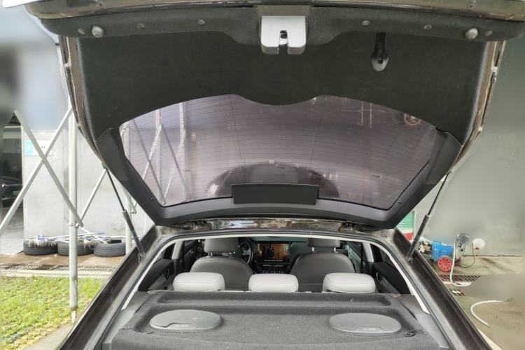 Used Skoda Octavia 2015 1.6L Automatic Yijie Edition Trunk