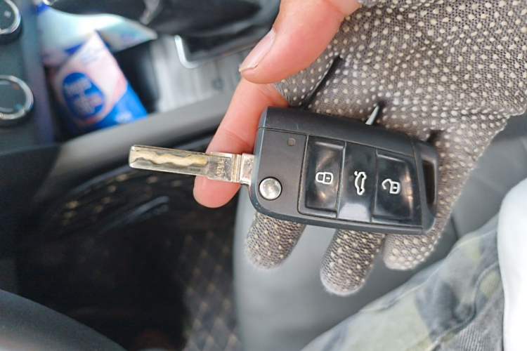 Used Skoda Octavia 2015 1.6L Automatic Yijun Edition Vehicle Key