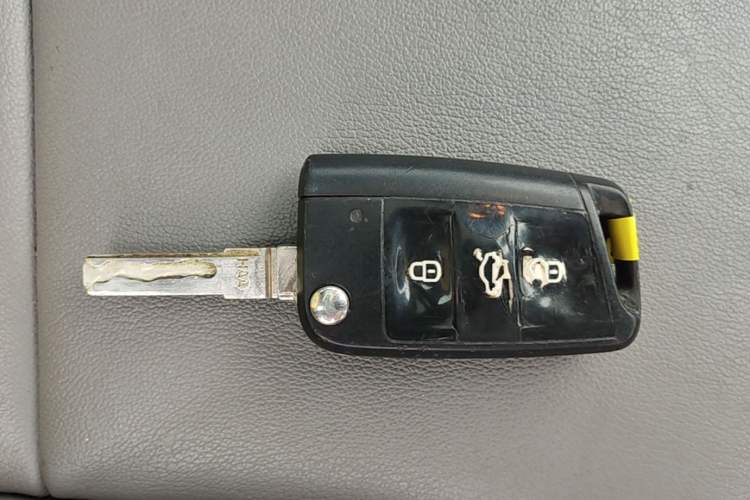 Used Skoda Octavia 2015 1.6L Automatic Yijun Edition Vehicle Key