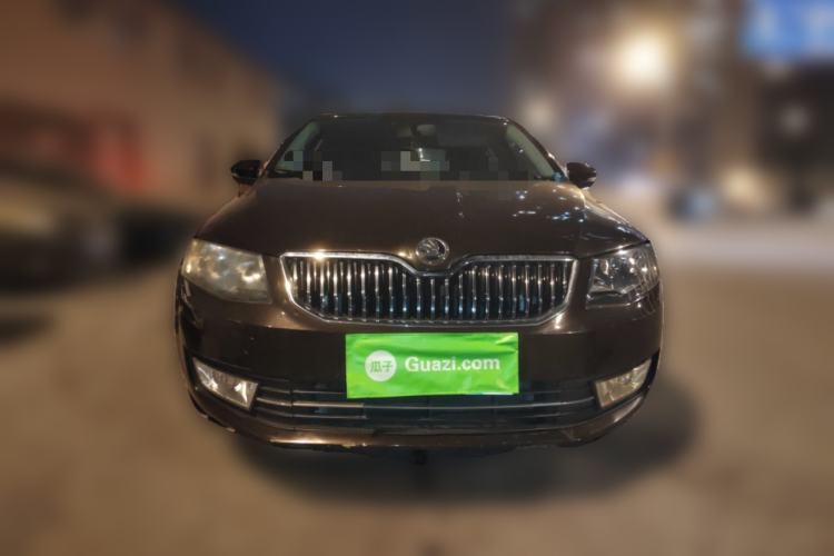 Used Skoda Octavia 2015 1.6L Automatic Yijun Edition Front