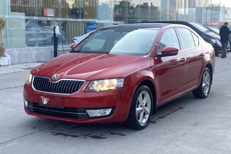 Used Skoda Octavia 2015 1.6L Automatic Yijun Edition Exterior 1