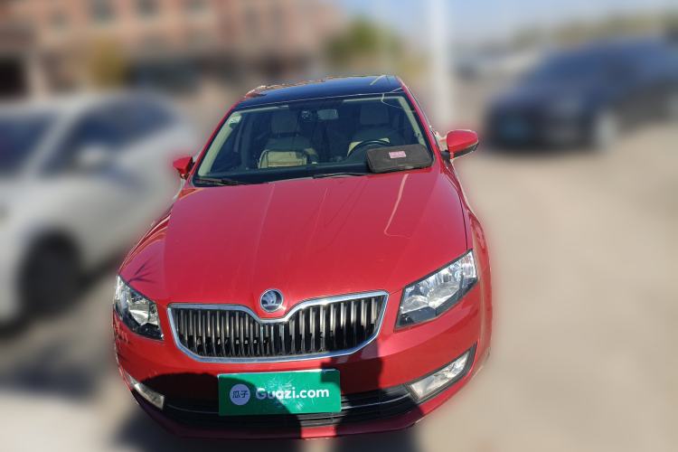 Used Skoda Octavia 2015 1.6L Automatic Yijun Edition Front