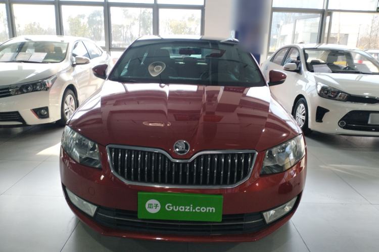 Used Skoda Octavia 2015 1.6L Automatic Yijun Edition Front