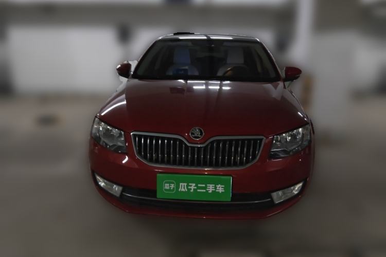 Used Skoda Octavia 2015 1.6L Automatic Yijun Edition Front