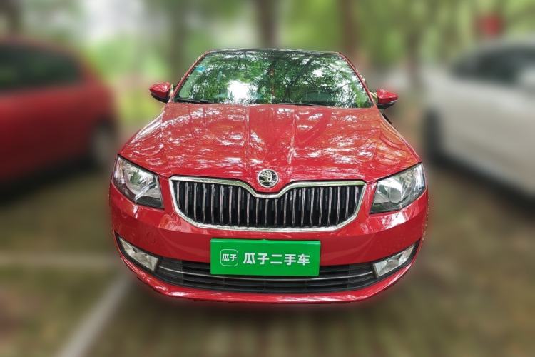 Used Skoda Octavia 2015 1.6L Automatic Yijun Edition Front