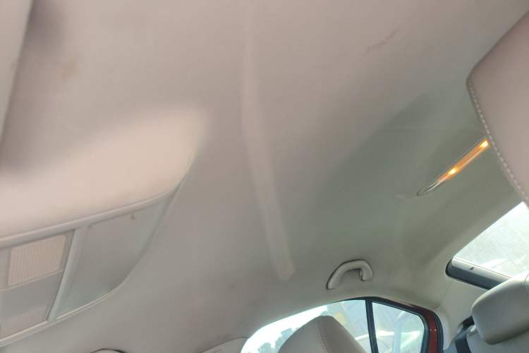 Used Skoda Octavia 2015 1.6L Manual Yijie Edition Headliner
