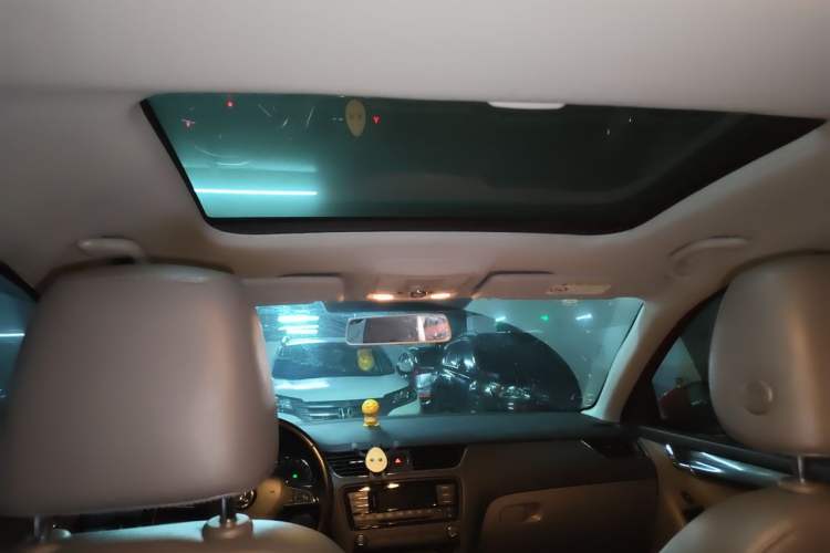 Used Skoda Octavia 2015 1.6L Automatic Yijun Edition Headliner