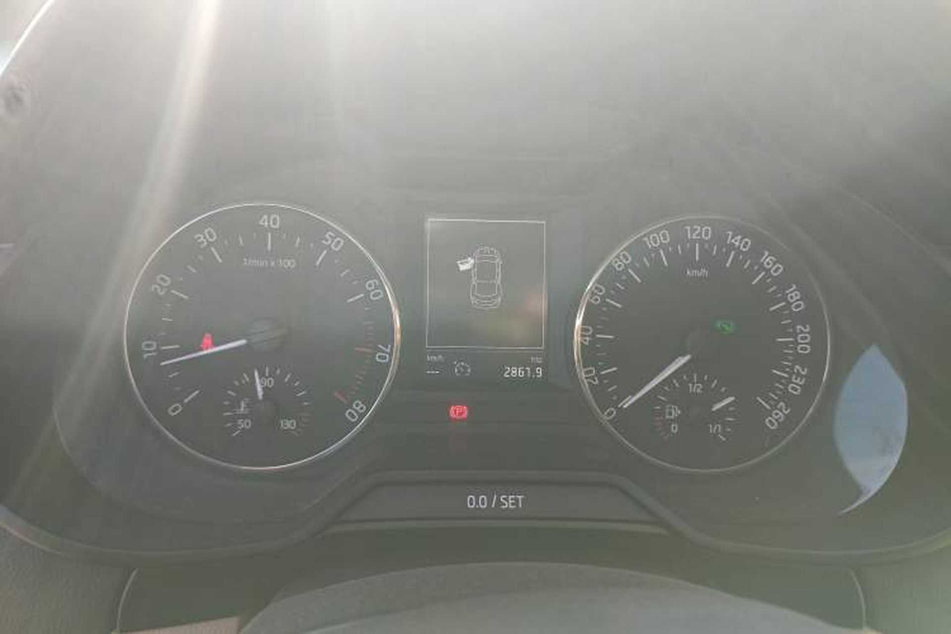 Used Skoda Octavia 2015 1.6L Automatic Yijun Edition Instrument Cluster