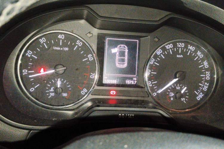 Used Skoda Octavia 2015 1.6L Automatic Yijun Edition Instrument Cluster