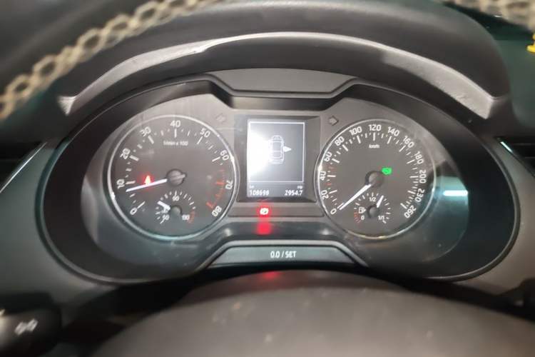 Used Skoda Octavia 2015 1.6L Automatic Yijun Edition Instrument Cluster