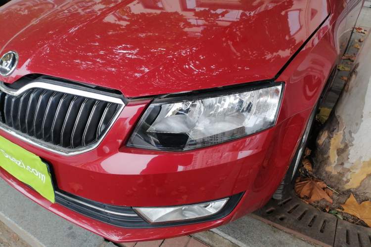 Used Skoda Octavia 2015 1.6L Automatic Yijun Edition Left Front Headlight