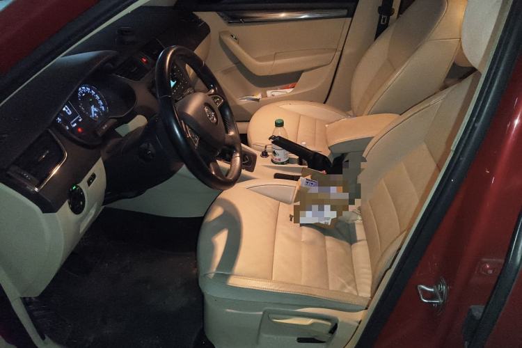 Used Skoda Octavia 2015 1.4TSI DSG Yijun Edition Left Front Seat