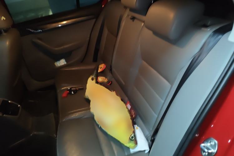 Used Skoda Octavia 2015 1.6L Automatic Yijun Edition Left Rear Seat