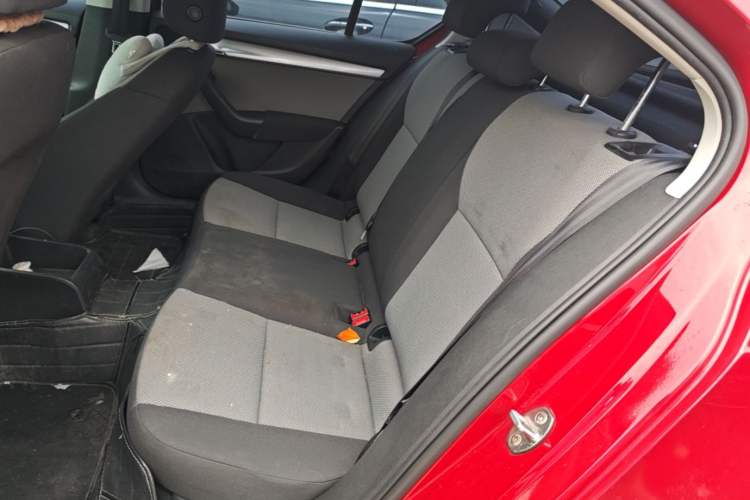 Used Skoda Octavia 2015 1.6L Automatic Eado Edition Left Rear Seat