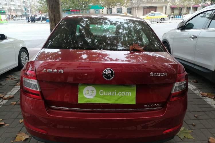Used Skoda Octavia 2015 1.6L Automatic Yijun Edition Rear