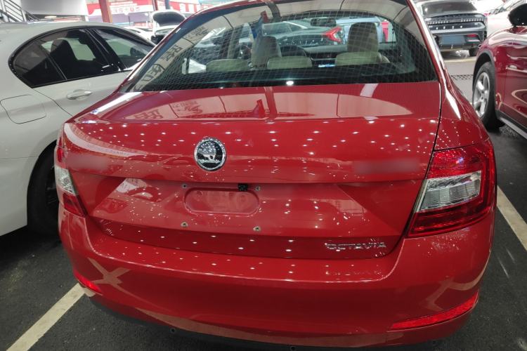 Used Skoda Octavia 2015 1.6L Automatic Yijie Edition Rear