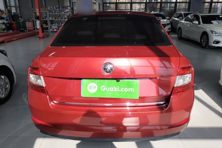 Used Skoda Octavia 2015 1.6L Automatic Yijun Edition Rear