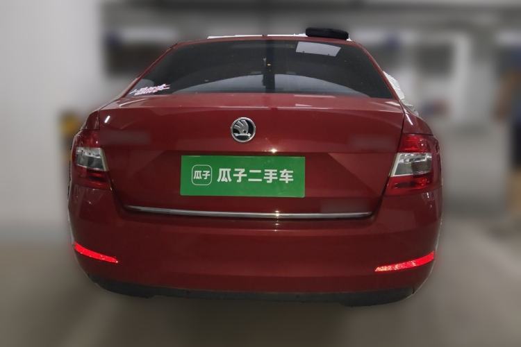 Used Skoda Octavia 2015 1.6L Automatic Yijun Edition Rear