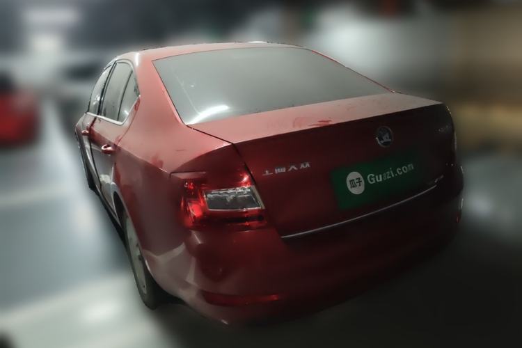 Used Skoda Octavia 2015 1.6L Automatic Yijun Edition Rear Left 45 Deg
