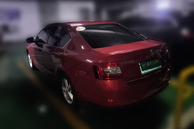 Used Skoda Octavia 2015 1.4TSI DSG Yijun Edition Rear Left 45 Deg