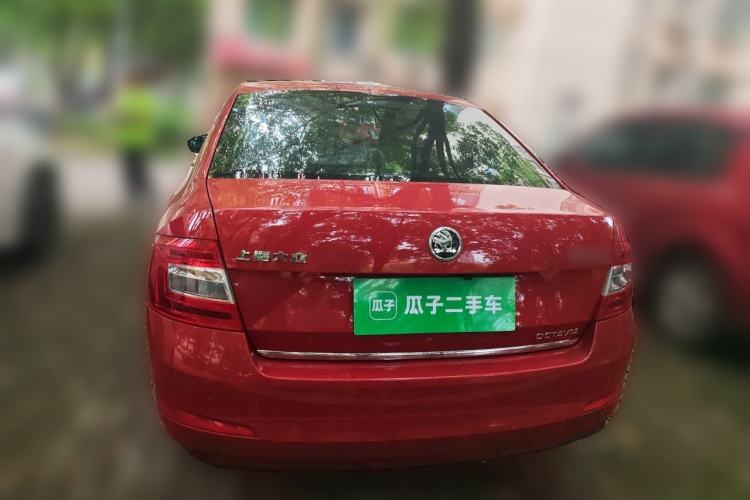 Used Skoda Octavia 2015 1.6L Automatic Yijun Edition Rear