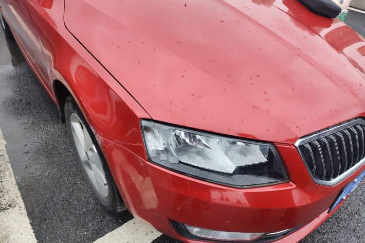 Used Skoda Octavia 2015 1.6L Automatic Yijun Edition Right Front Headlight