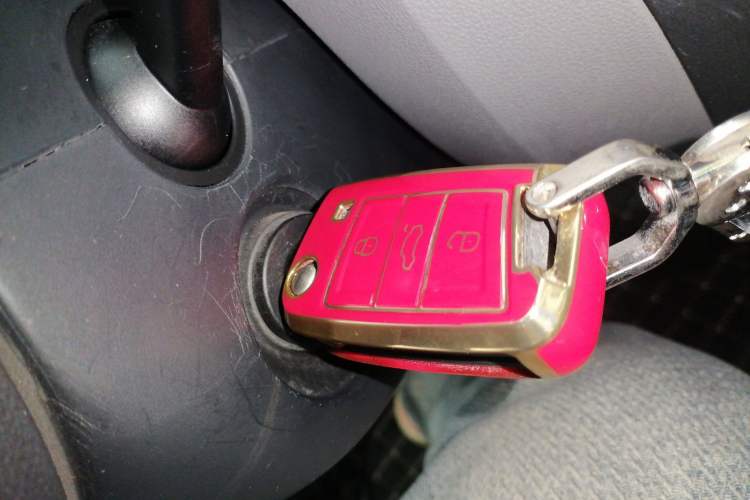 Used Skoda Octavia 2015 1.6L Automatic Yijun Edition Vehicle Key
