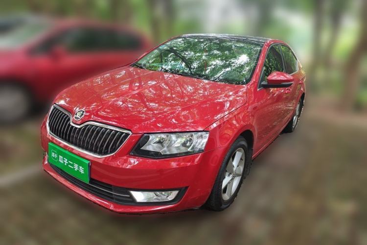 Used Skoda Octavia 2015 1.6L Automatic Yijun Edition Guazi used car, China used car export, Used car for sale, Used  cars, Cheapest cars for sale