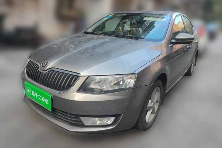 Used Skoda Octavia 2015 1.6L Automatic Yijie Edition Guazi used car, China used car export, Used car for sale, Used  cars, Cheapest cars for sale