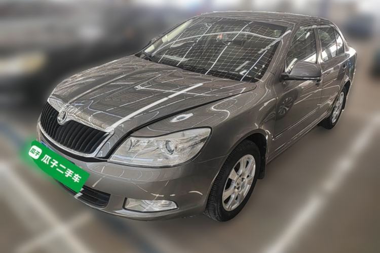 Used Skoda Octavia 2015 Classic Model 1.6L Automatic Yijie Version Guazi used car, China used car export, Used car for sale, Used  cars, Cheapest cars for sale