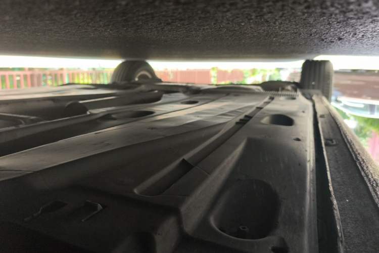 Used Skoda Octavia 2015 1.6L Manual Eado Edition Chassis Front Right