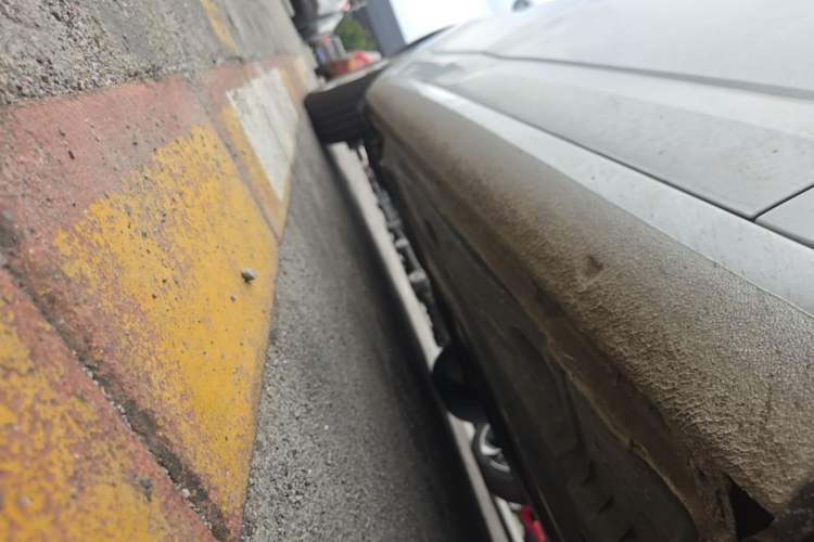 Used Skoda Octavia 2015 1.6L Automatic Yijie Edition Chassis Front Right