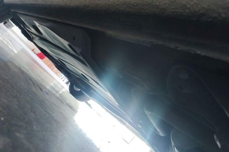 Used Skoda Octavia 2015 1.6L Manual Yijun Edition Chassis Rear Left