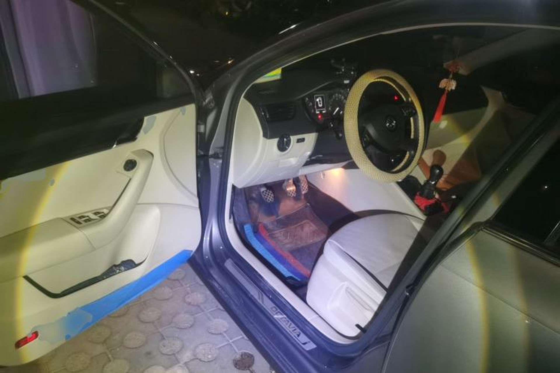 Used Skoda Octavia 2015 1.6L Manual Yijun Edition Driver Seat