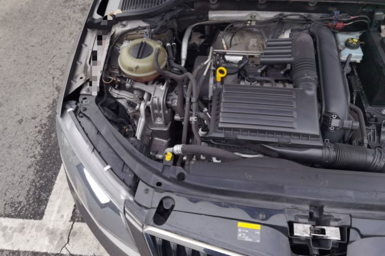 Used Skoda Octavia 2015 1.4TSI DSG Yijun Edition Engine Bay Right