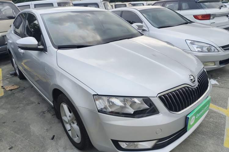 Used Skoda Octavia 2015 1.4TSI DSG Yijun Edition Exterior 1