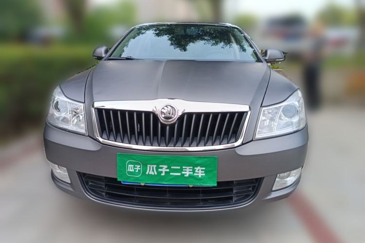 Used Skoda Octavia 2015 Classic Model 1.6L Automatic Yijie Version Front