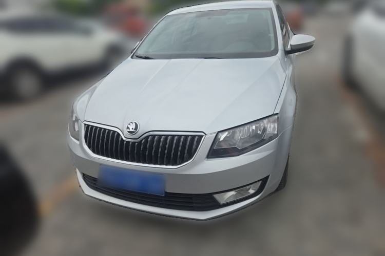 Used Skoda Octavia 2015 1.6L Automatic Yijie Edition Front