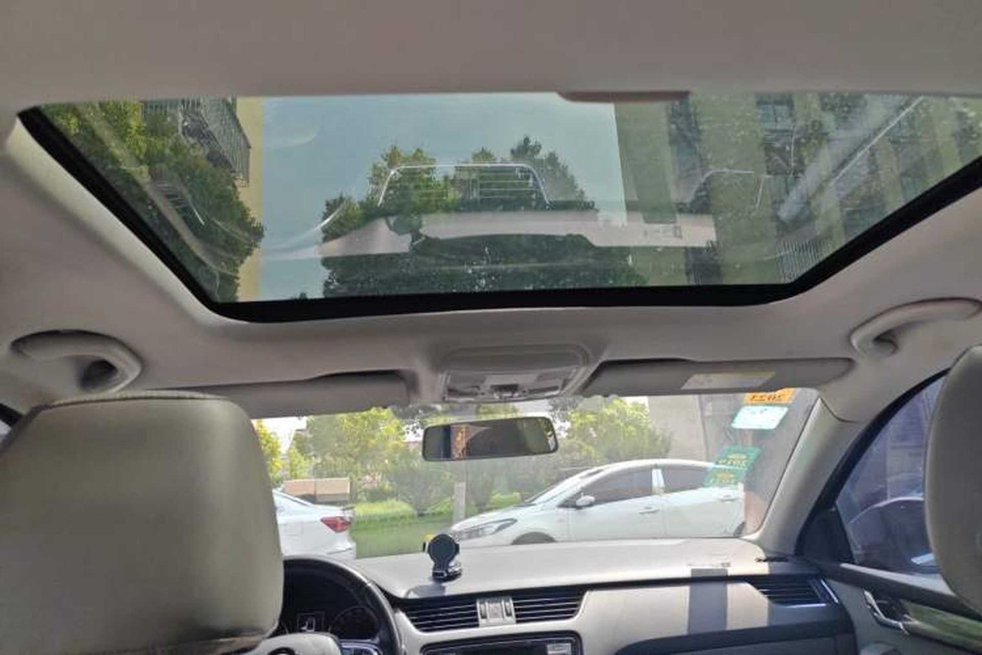 Used Skoda Octavia 2015 1.6L Automatic Yijun Edition Headliner