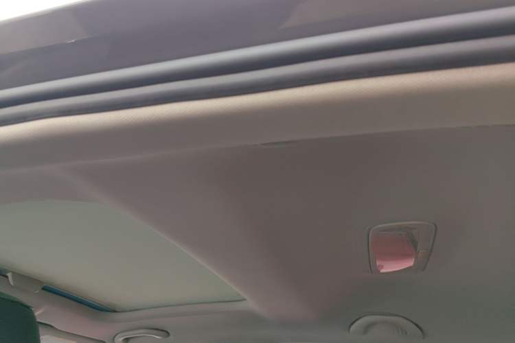 Used Skoda Octavia 2015 1.6L Automatic Yijun Edition Headliner