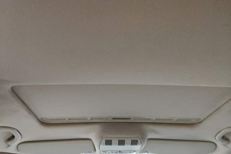 Used Skoda Octavia 2015 Classic Model 1.6L Automatic Yijie Version Headliner