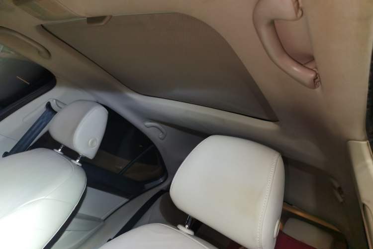 Used Skoda Octavia 2015 1.6L Automatic Yijun Edition Headliner