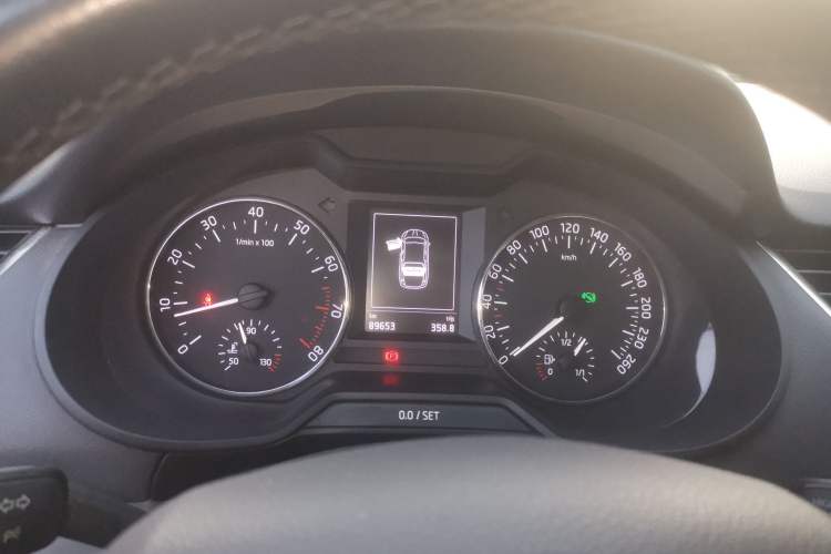 Used Skoda Octavia 2015 1.6L Automatic Yijun Edition Instrument Cluster