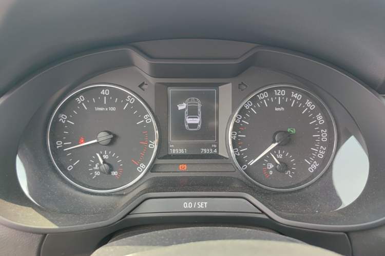 Used Skoda Octavia 2015 1.6L Automatic Yijun Edition Instrument Cluster