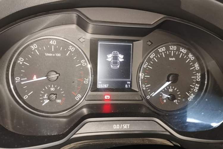 Used Skoda Octavia 2015 1.6L Automatic Yijun Edition Instrument Cluster