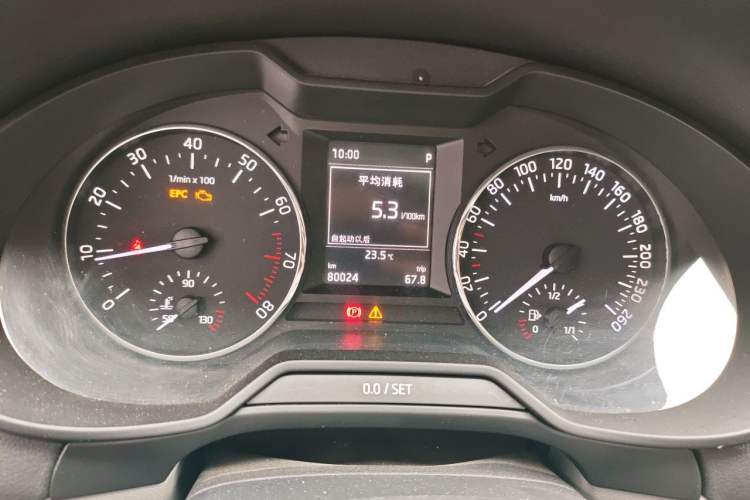 Used Skoda Octavia 2015 1.6L Automatic Yijun Edition Instrument Cluster