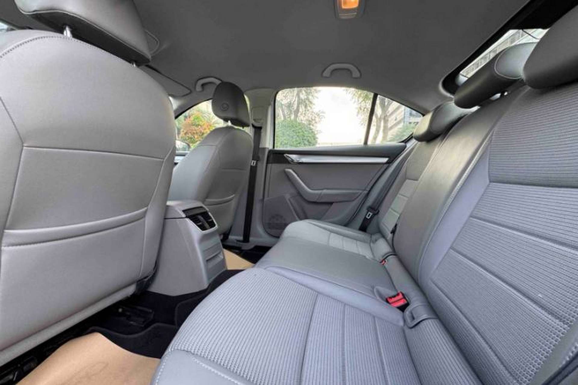 Used Skoda Octavia 2015 1.6L Automatic Yijie Edition Interior 1