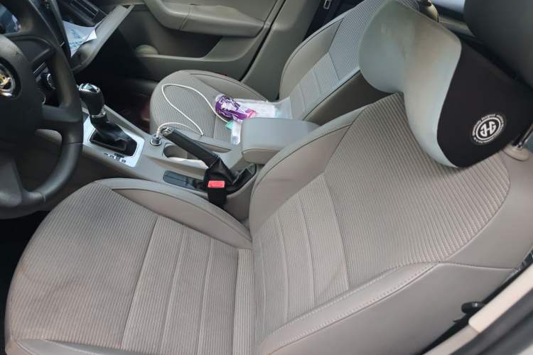 Used Skoda Octavia 2015 1.6L Automatic Yijie Edition Left Front Seat